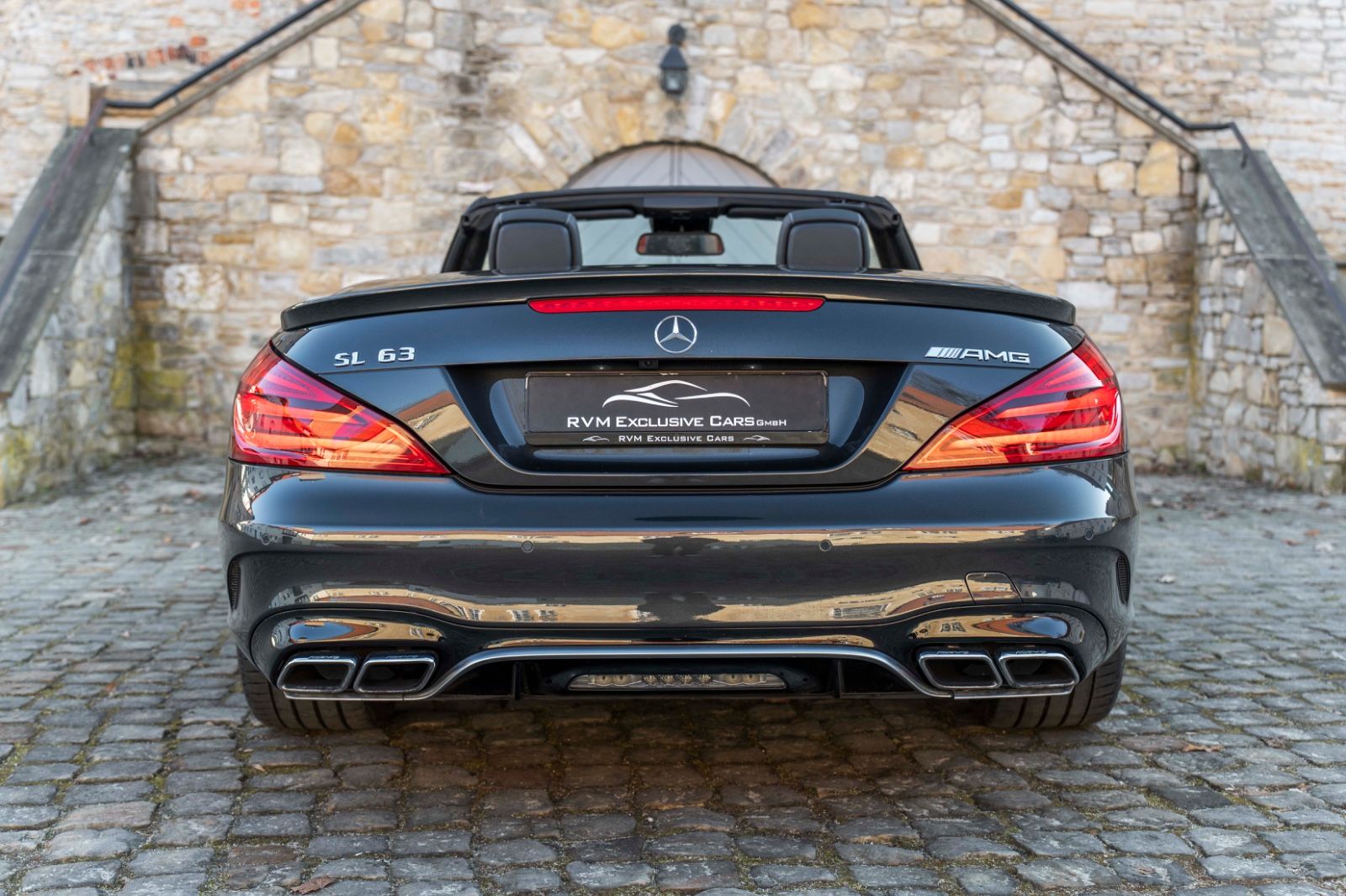 Fahrzeugabbildung Mercedes-Benz SL 63 AMG CARBON H&K KAM AIRSCRAF SOFT-CLOSE