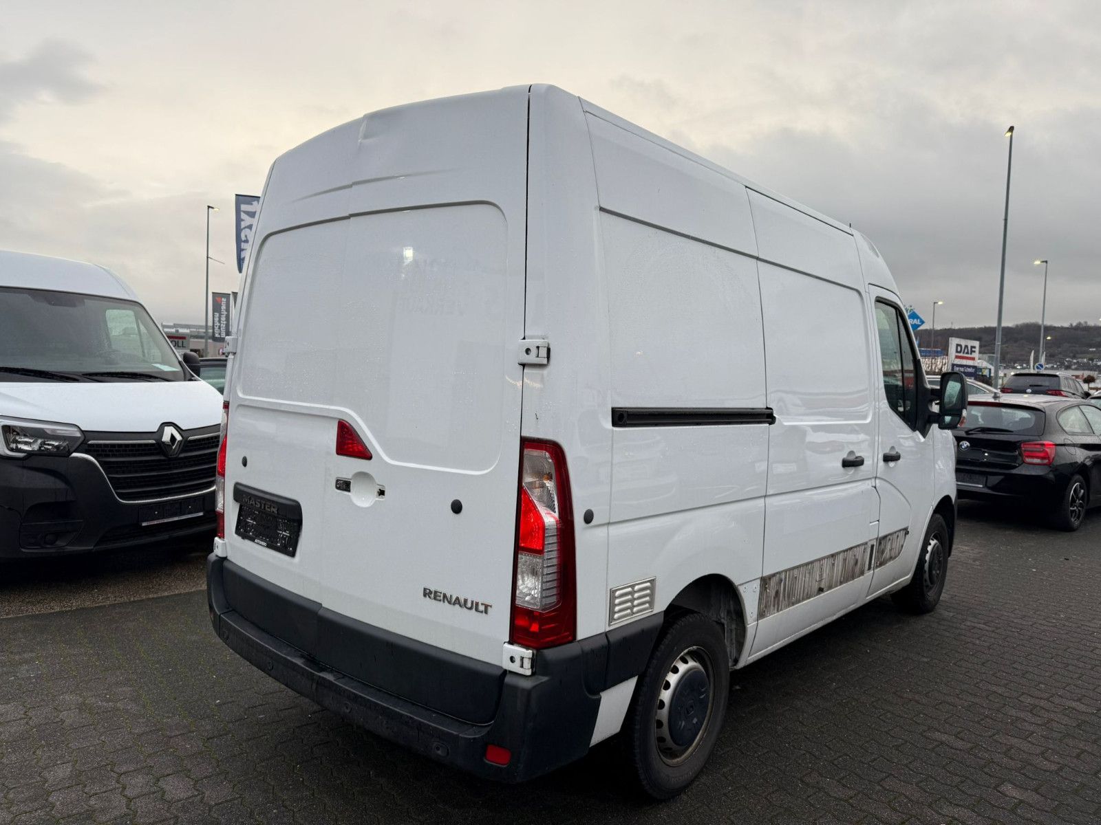 Fahrzeugabbildung Renault Master III KastenL1H2 HKa 3,5t/1.HAND/SCHECKHEFT