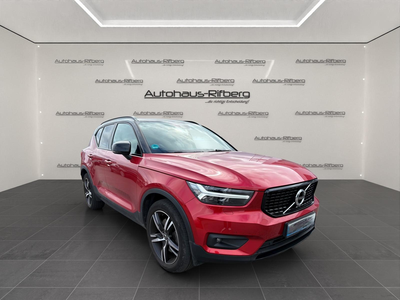 Volvo XC40 R Design Recharge Plug-In Hybird 2WD/AHK