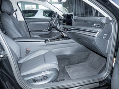 Foto Nummer 2: SKODA Superb
