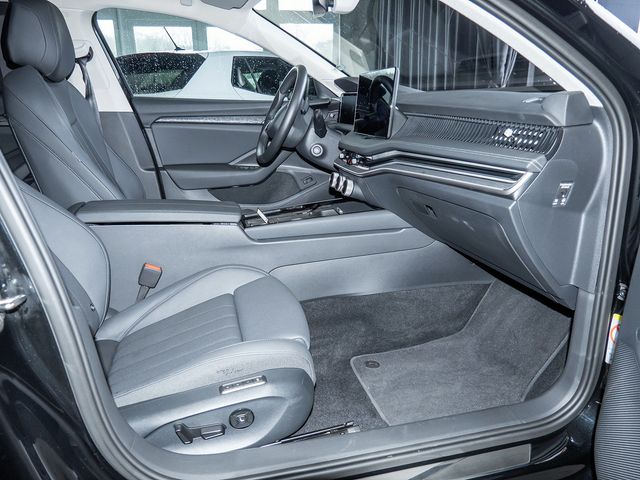 Foto Nummer 2: SKODA Superb