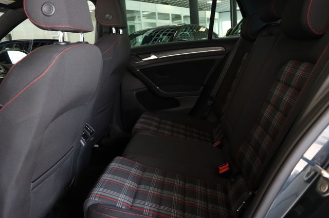 Fahrzeugabbildung Volkswagen Golf VII Lim.GTI|PANO|DSG|VIRTUAL|ACC|KAMERA|LED