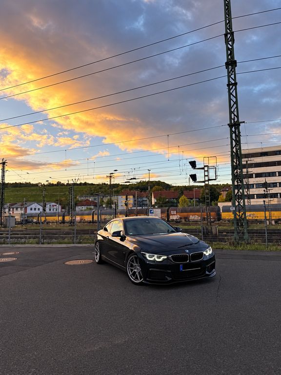 Image of BMW 440