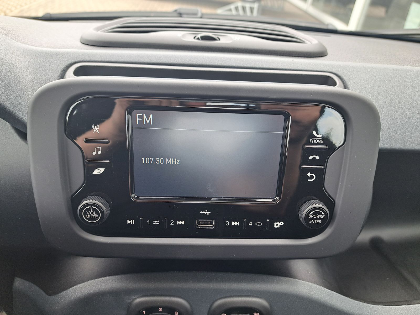Fahrzeugabbildung Fiat Panda MODELL 2025 1.0 Hybrid CITY-PAKET 5-S.