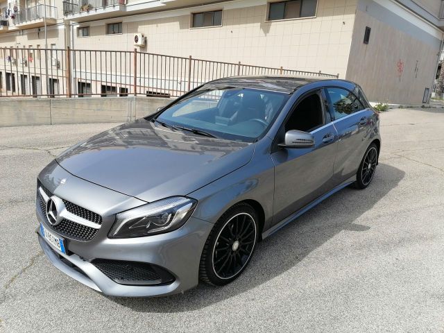 Mercedes-Benz Mercedes-benz A 200 d PREMIUM AMG *94.000 KM*