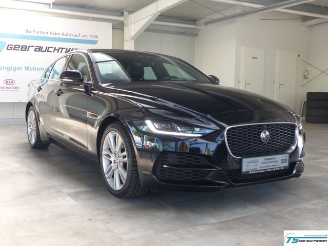 Jaguar XE SE Leder+Totw.+LED+Navi+Shzg+360Cam+AHK+ACC