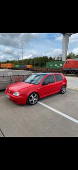Volkswagen Golf 4 GTI Line - Volkswagen Golf aus 1998: GTI