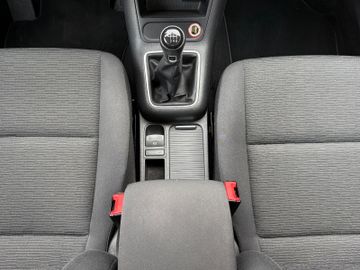 Volkswagen Tiguan - 12