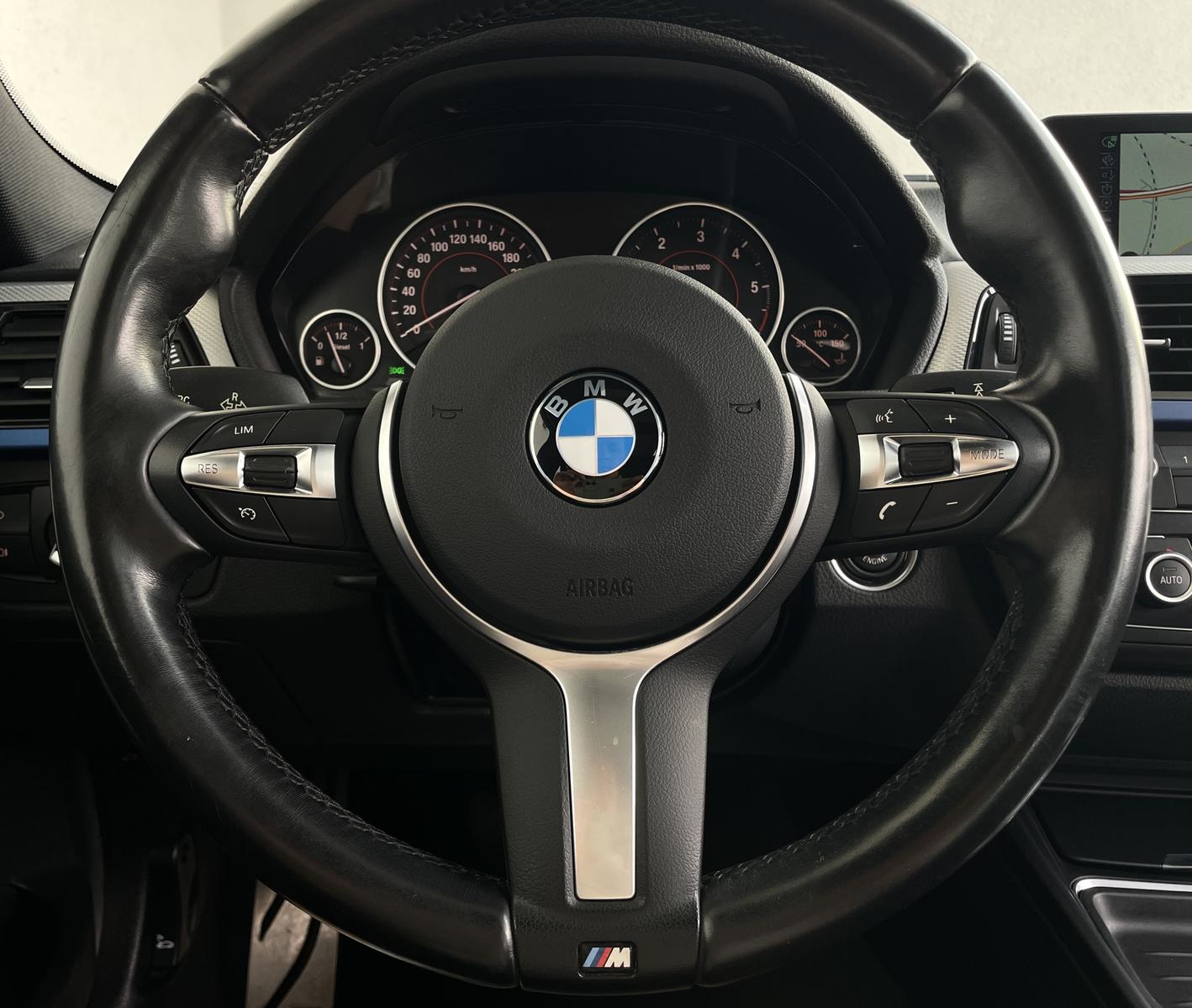 BMW 318 d*TOURING*F31*///M-PAKET*PANORAMA*LED*