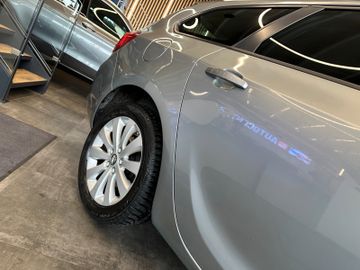 Opel Astra *TÜV 0328*LKHZ*2-ZONEN*TEMPO*NAVI*PDC*