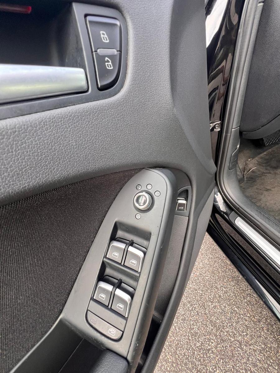 Audi A4 2014 — photo 17