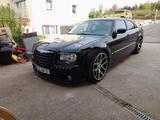 Chrysler 300C SRT8 6.1 Autom. SRT8 mit 7L Mopar kit - Chrysler: 3.8