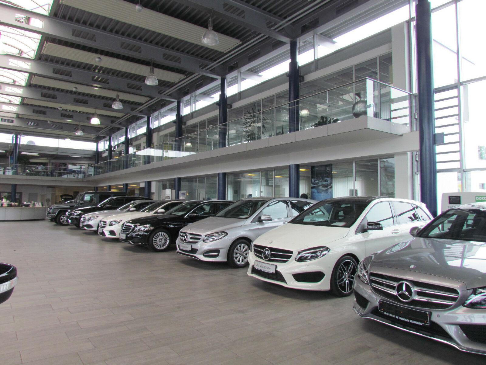 showroom-image-main