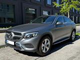 Mercedes-Benz GLC 300 4MATIC Coupé Autom. - - Mercedes-Benz GLC 300: Von Privat
