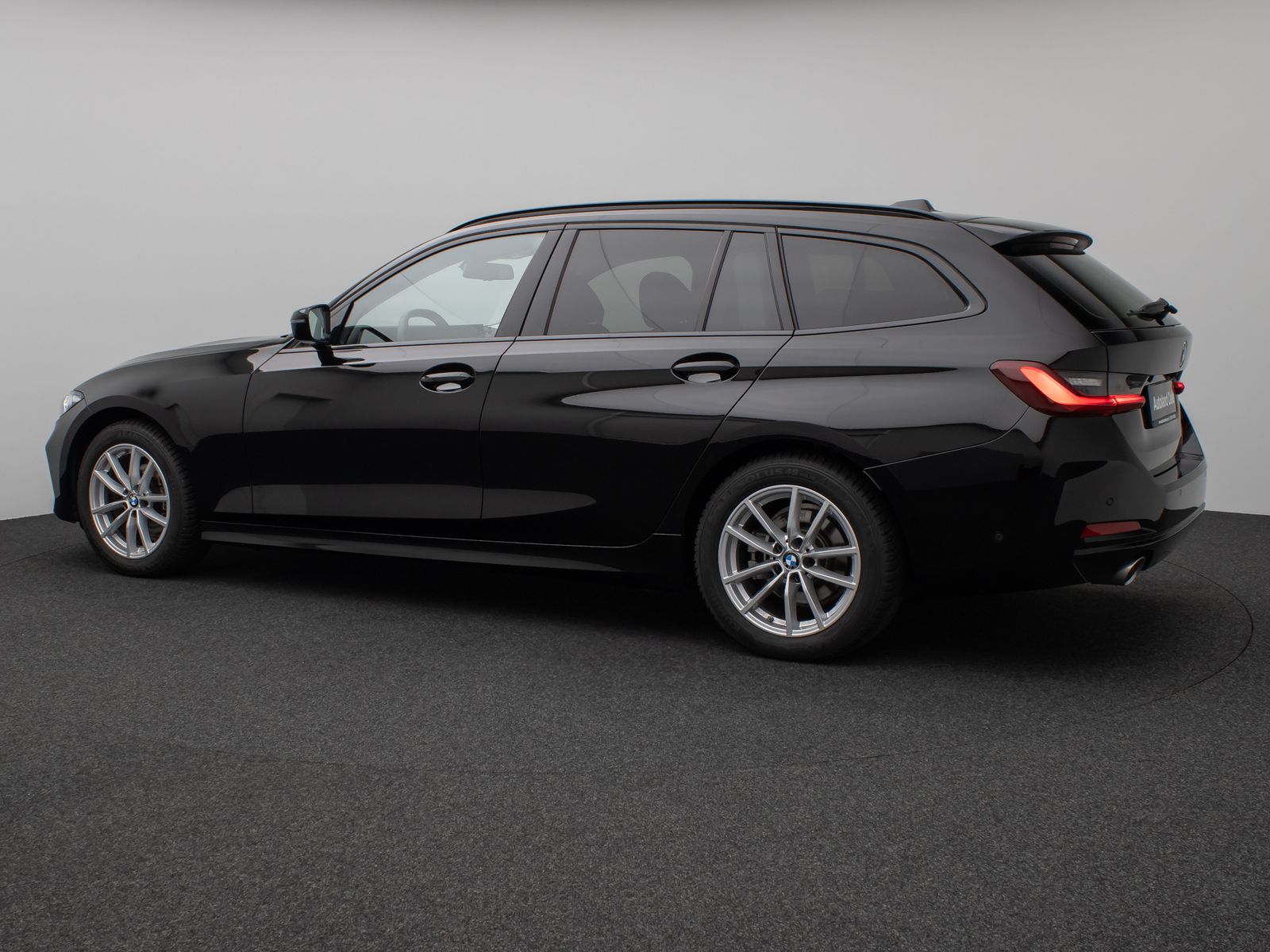 Fahrzeugabbildung BMW 318i Kamera DAB HiFi CockPit+ DrivingAssis Alarm