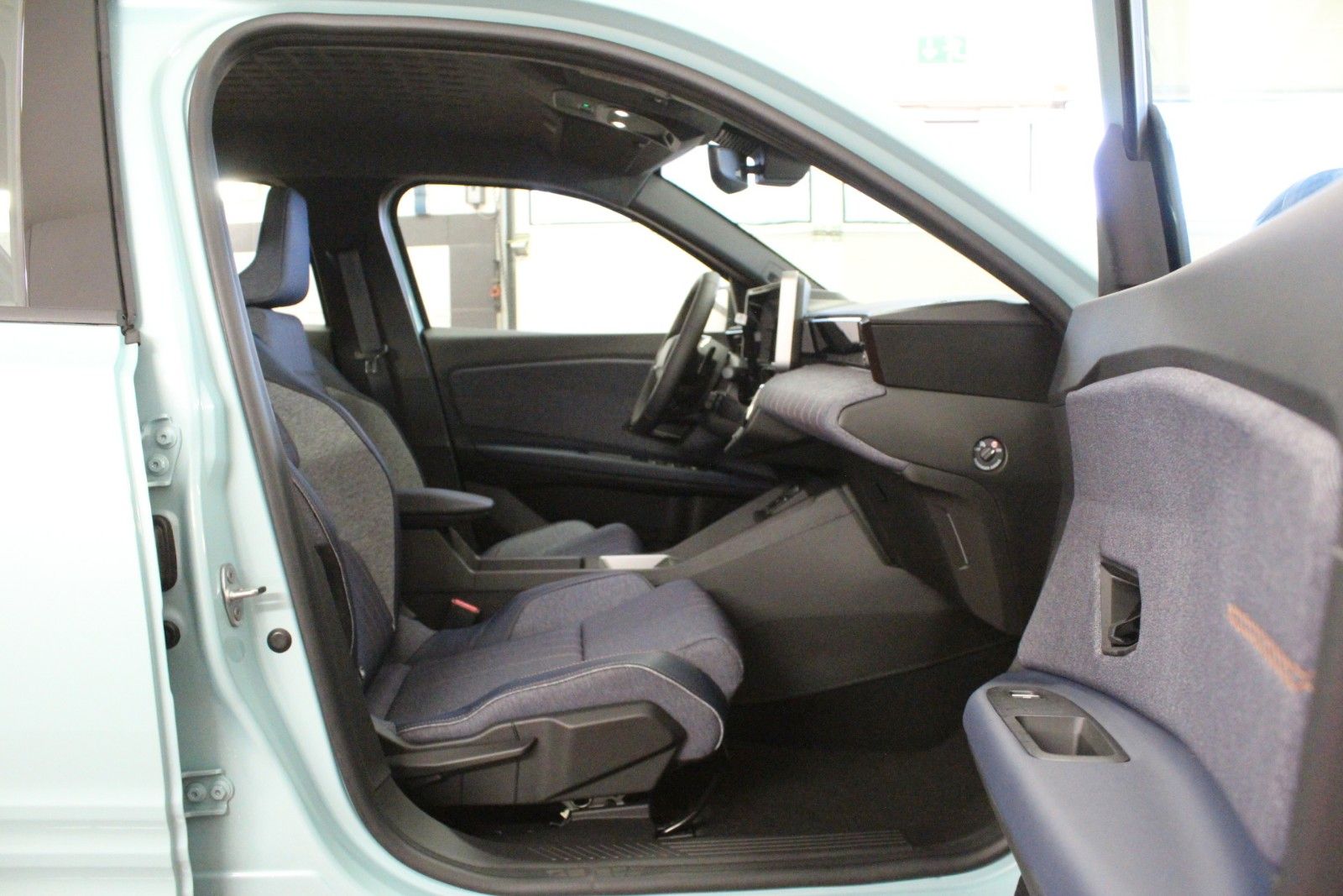 Fahrzeugabbildung Renault R 4 150 Comfort Range Techno*Winterpaket*