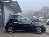 Mercedes-Benz GLA 250 AMG Line 4Matic,Ahk,Pano,LED,Navi - : Allradantrieb, Geländewagen