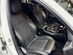 BMW 330i Sport Line*LED*360*HIFI*ACC*WINTERPAKET*TOP