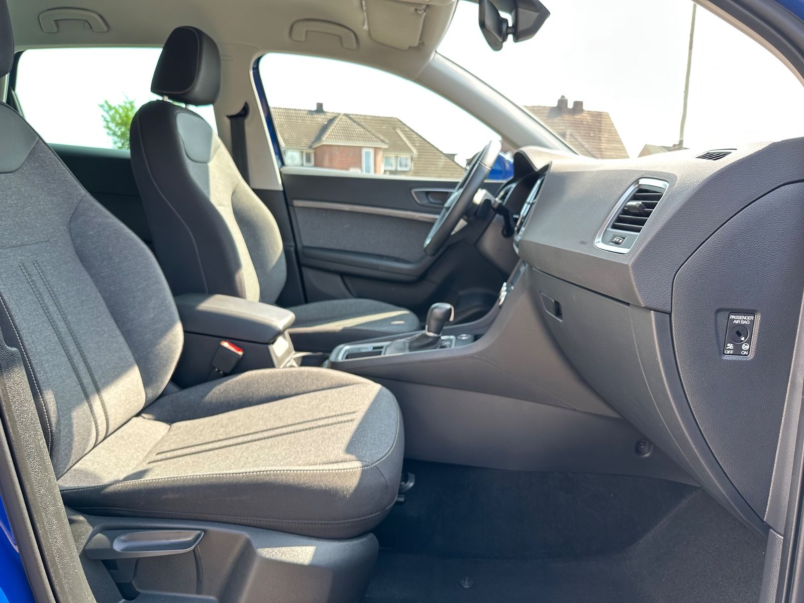 Fahrzeugabbildung SEAT Ateca 1.5 TSI Style DSG Navi/ACC/LED/Shzg./17´´