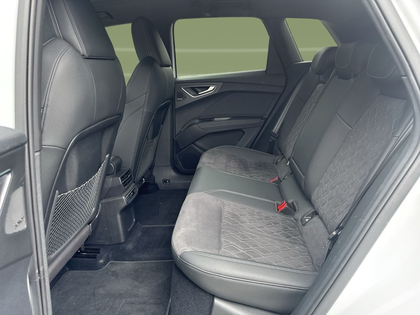Audi Q4 e-tron - Bild 16
