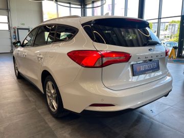 Ford Focus Turnier Cool & Connect *NAVI*KAM*PDC*TEMP*