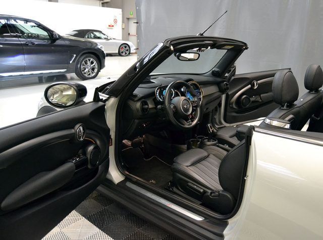 MINI Cooper S Cabrio 2.0 Yours Automatica Cabrio imagem 2
