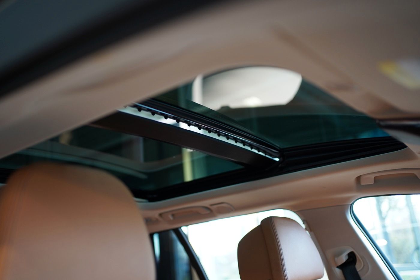 Fahrzeugabbildung BMW 520i Luxury Line +DrivingAssist.+Laserlicht+Head