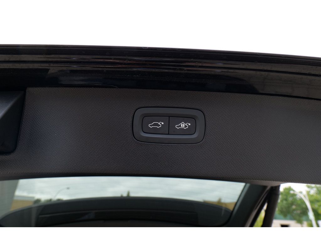 Volvo XC90 2.0 Ultra Dark Recharge Plug-In Hybrid AWD foto 18