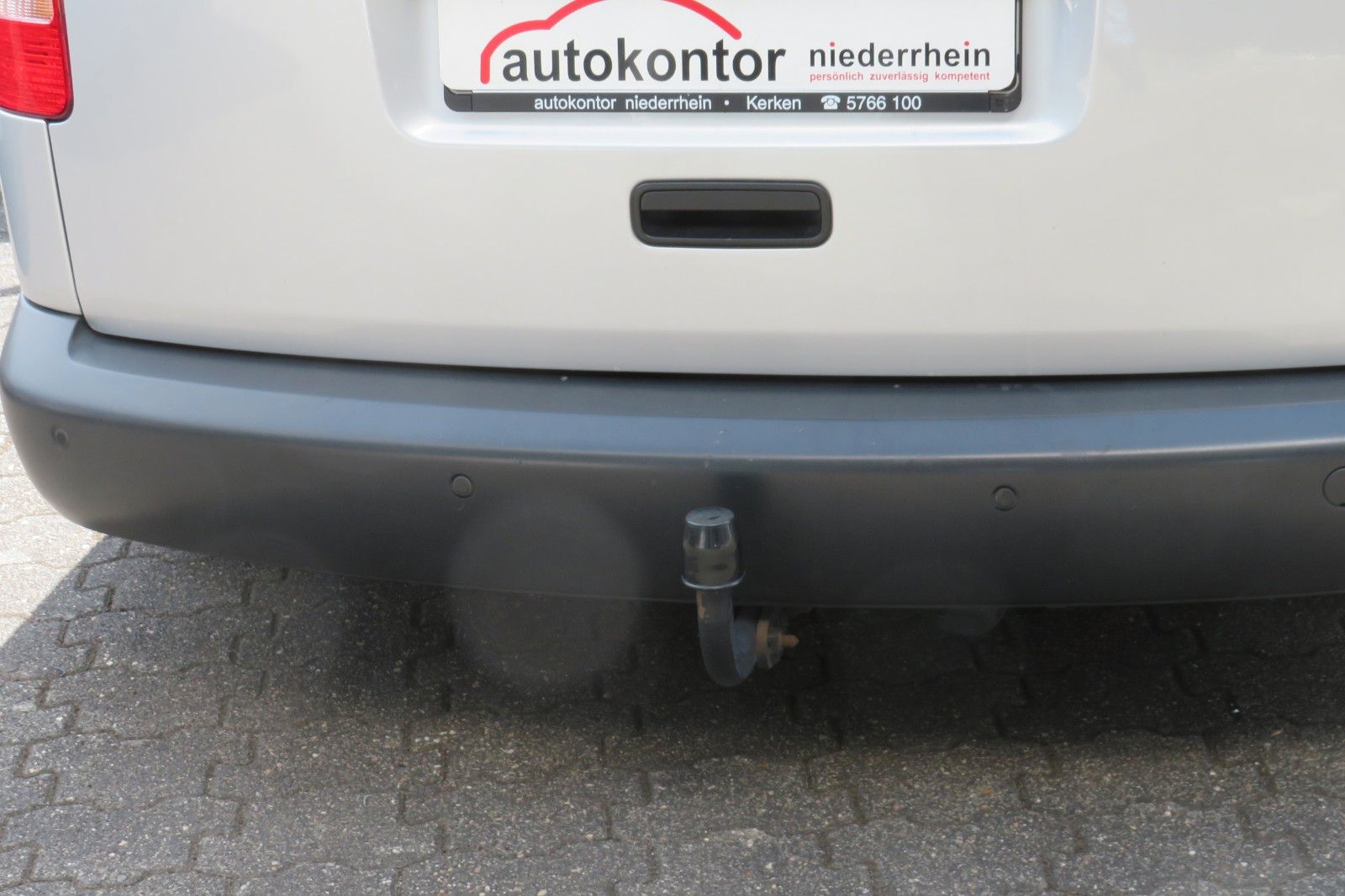 Fahrzeugabbildung Volkswagen Caddy TDI WoMo KLIMA GRA AHK NAVI