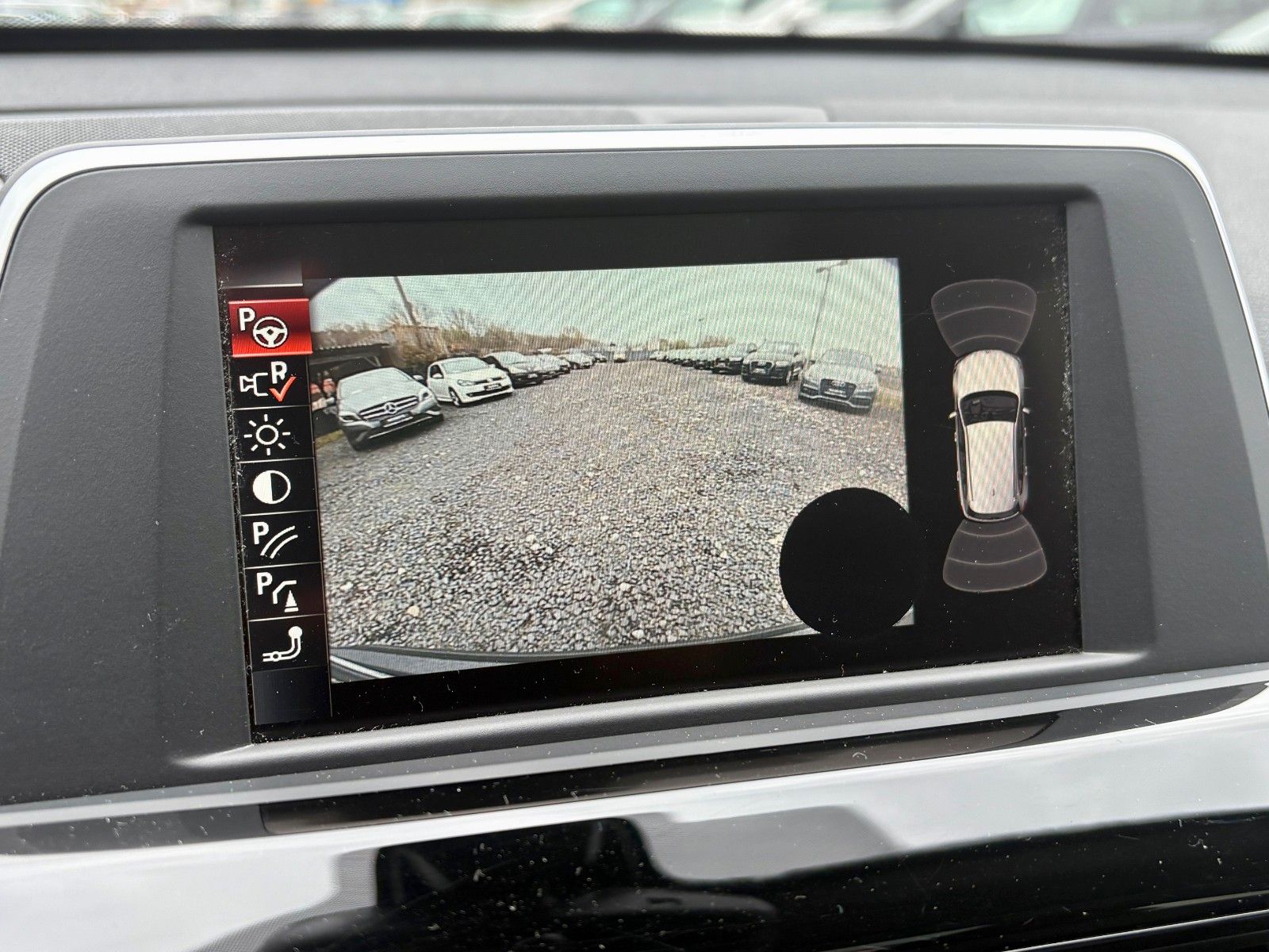 Fahrzeugabbildung BMW X1 xDrive20i Aut. SPORT LINE Navi Leder LED Pano