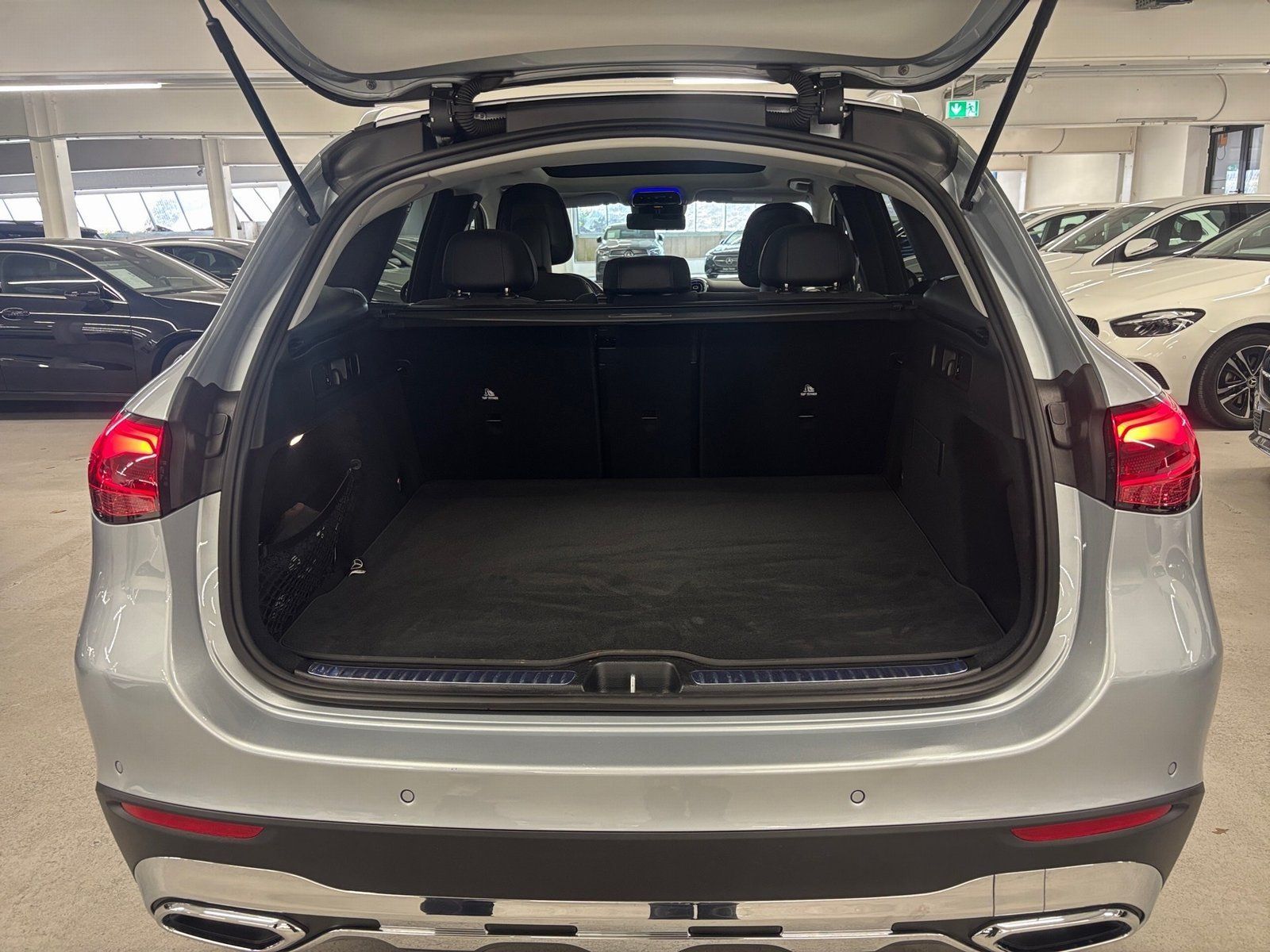 Fahrzeugabbildung Mercedes-Benz GLC 220 d 4M Avantgarde*AHK*Pano*360°*Distr*Totw