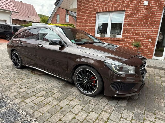 MERCEDES-BENZ CLA 180 Shooting Brake