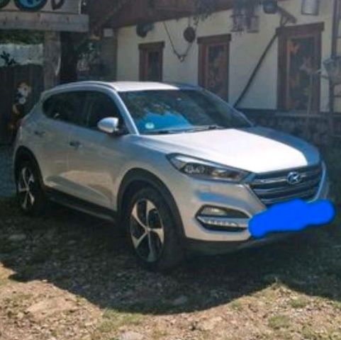 Hyundai Tucson 2.0 CRDi 136PS Sehr gepflegt