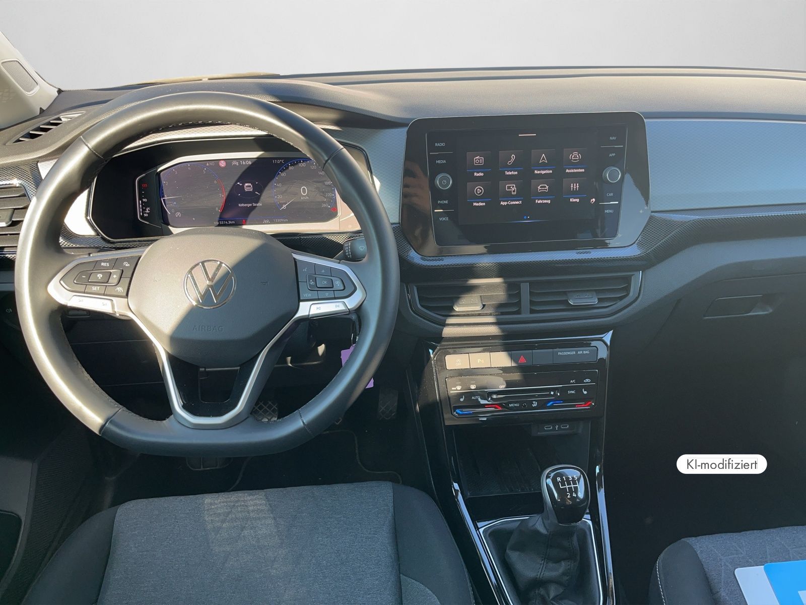 Volkswagen T-Cross - Bild 4