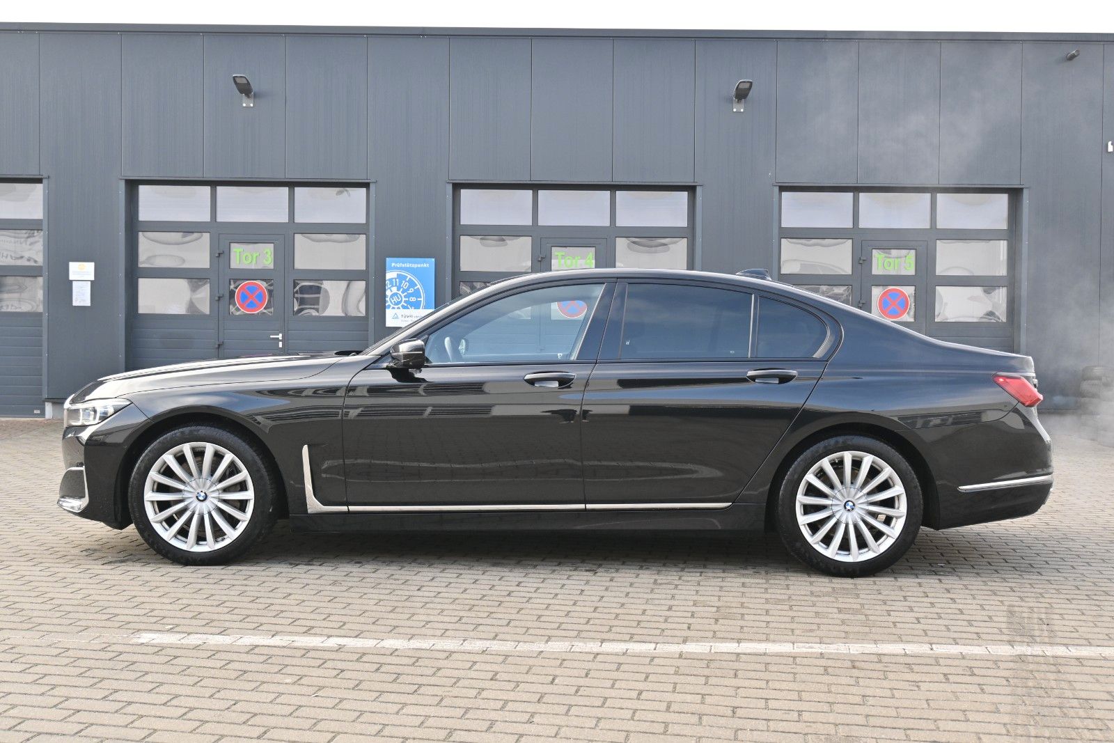 Fahrzeugabbildung BMW 740 d xDrive *STHZ*GD*Soft-C*Mietkauf o.Schufa
