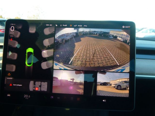 Fahrzeugabbildung Tesla Model 3 RWD (MY2023) >LFP/Ryzen/Wärmepumpe<