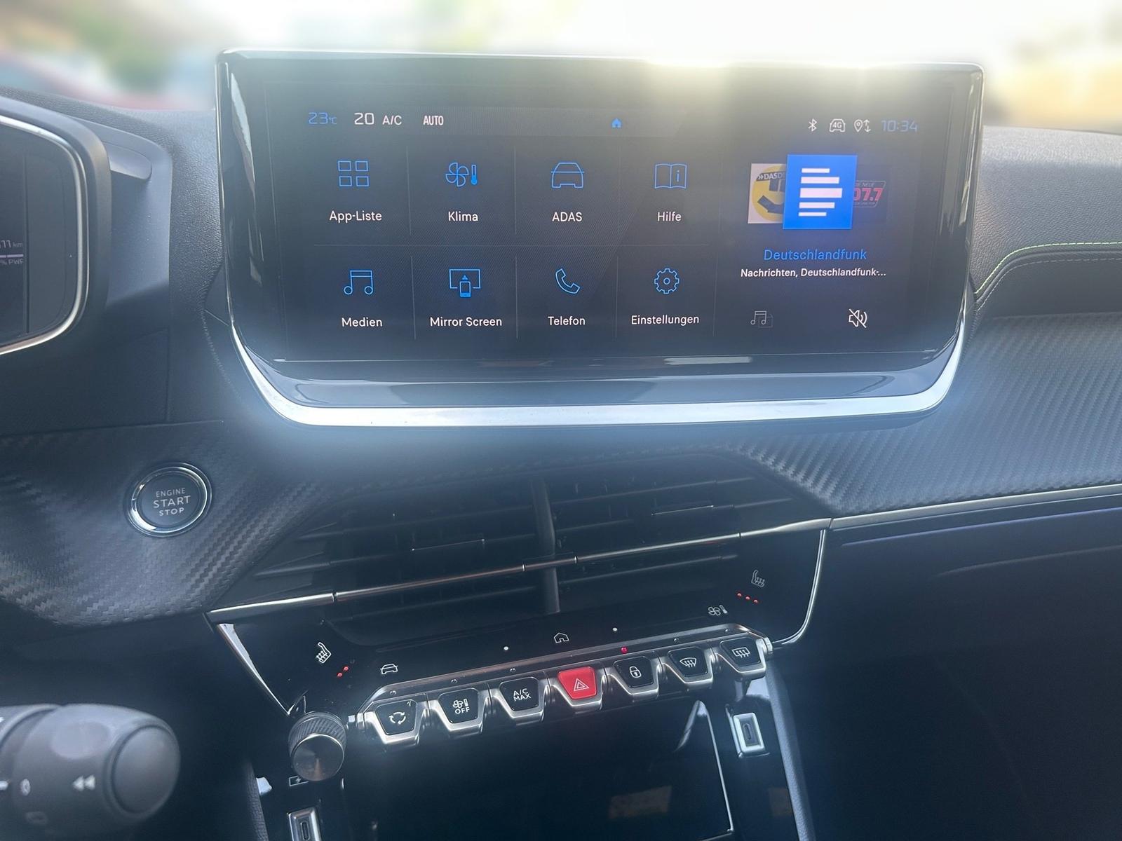 Peugeot 2008 1.2 Hybrid 145 e-DSC6 GT Navi PDC Schiebed.