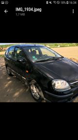 Nissan Almera Tino - Nissan Almera Tino aus 2005