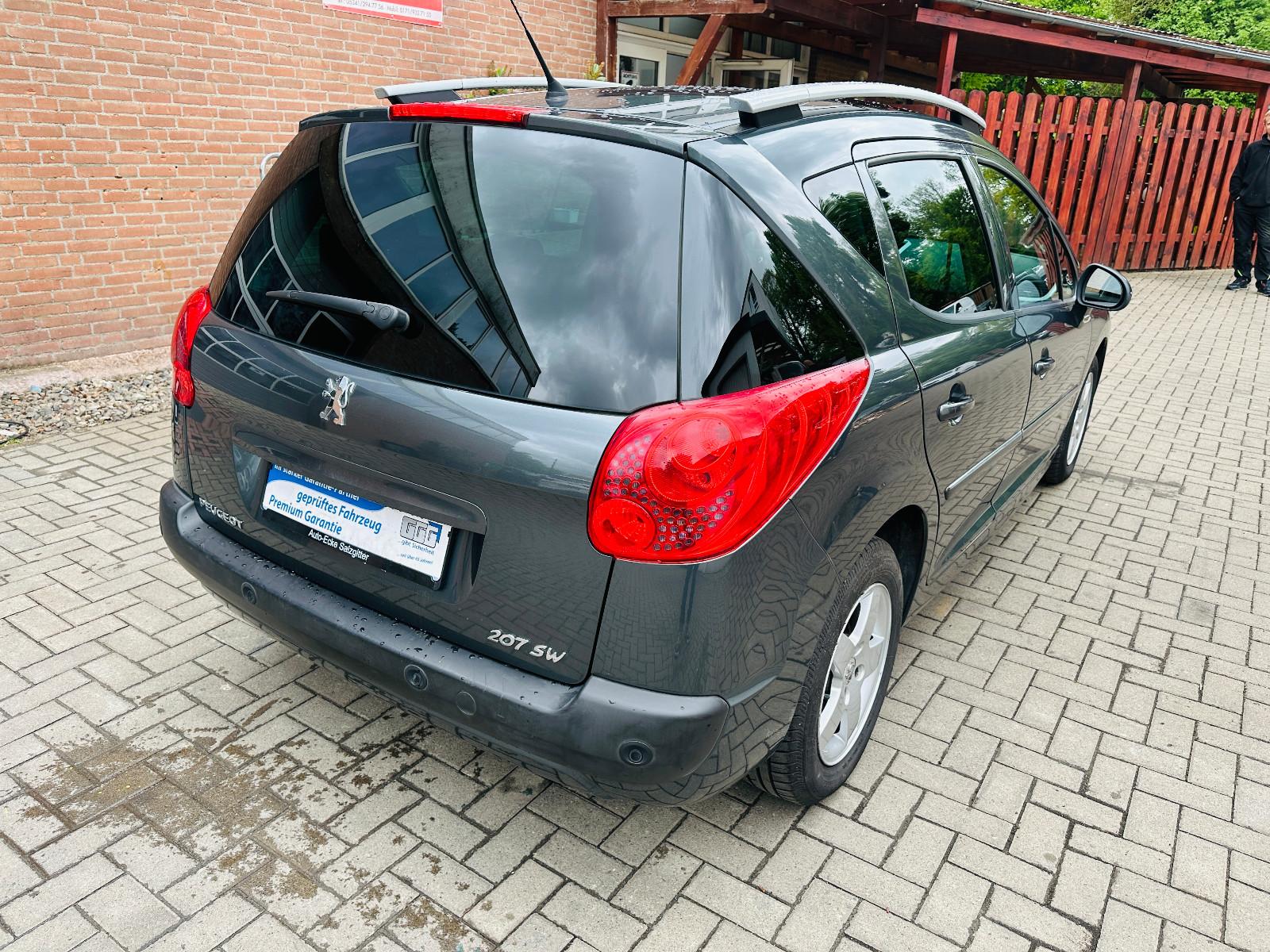 Peugeot 207 2012 — photo 8