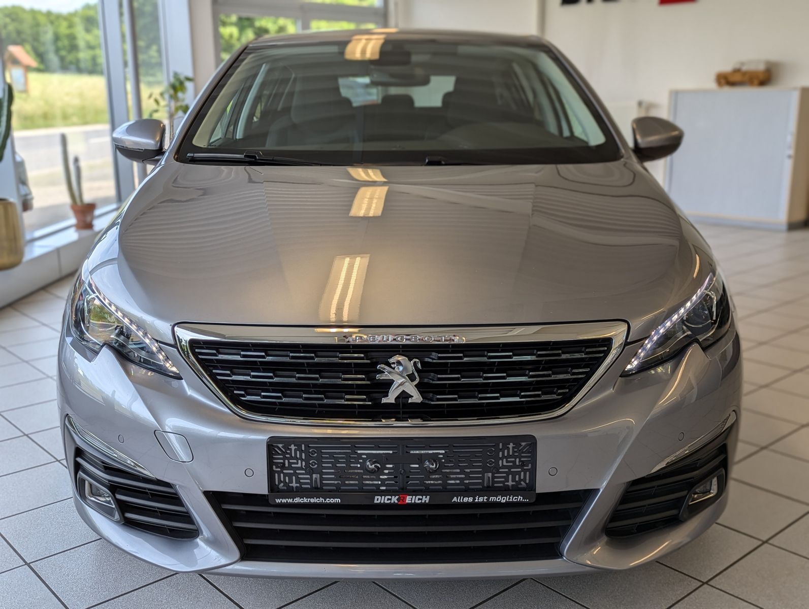 PEUGEOT 308 1.2 e-THP Allure Full-LED-Paket Kamera Navi+ - Image 2