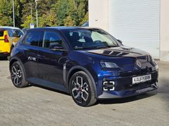 Fahrzeugabbildung 5 Electric 150 Comfort Range Techno