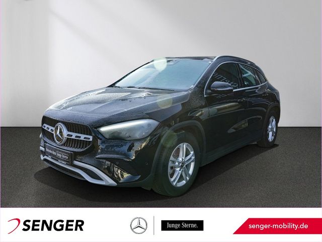 Mercedes-Benz GLA 200 Spiegel-Paket LED Navi Rückfahrkamera