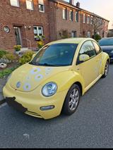 Volkswagen New Beetle 2.0 Standard - Volkswagen New Beetle Standard mit Benzin-Antrieb