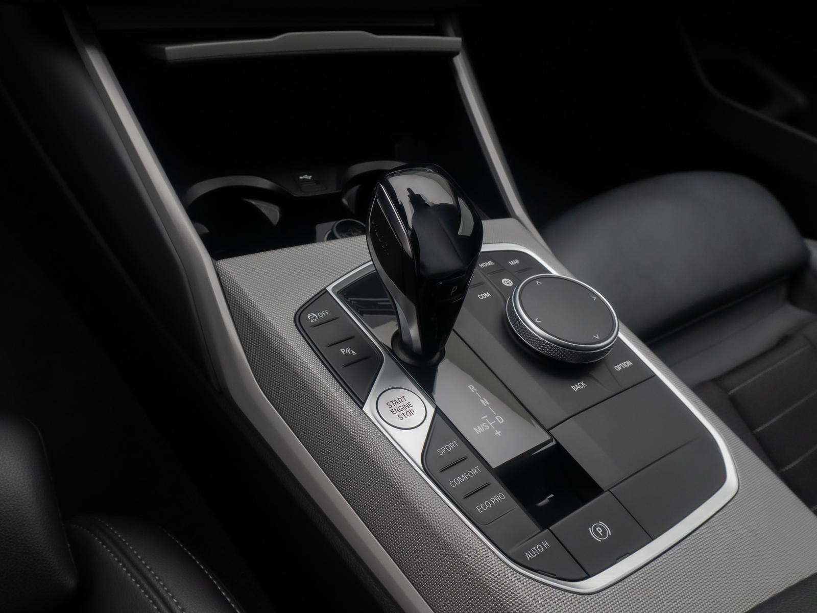 BMW 320 d Laser HUD DAB HiFi AHK ACC Komfort Sport, миниатюра 24