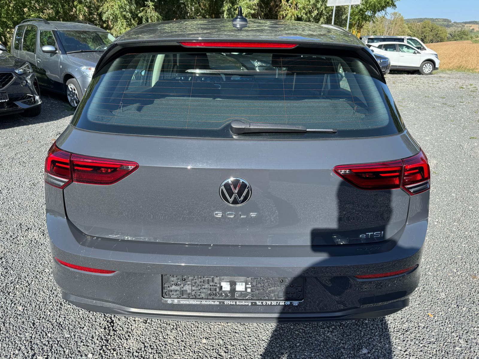 Volkswagen Golf VIII 1.0 eTSI *DSG*LIFE*PDCHI+VO*NAVI*ACC*D, миниатюра 29