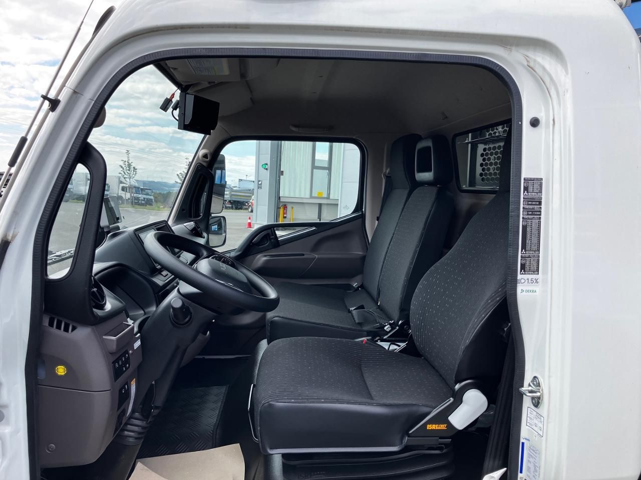 Fahrzeugabbildung FUSO FUSO 7C18 Kipper