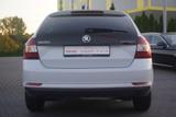Skoda Rapid Spaceback 1.4 TSI DSG Navi Tempomat Klima - weiße Skoda Rapid