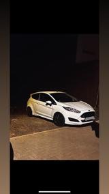 Ford Fiesta - Ford Fiesta mit Benzin-Antrieb: Sportwagen