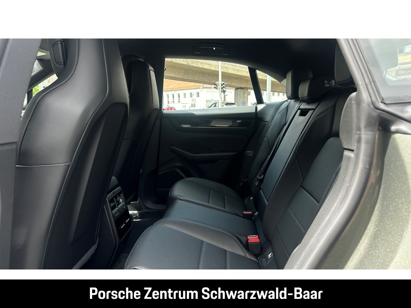 Porsche Macan - Bild 12