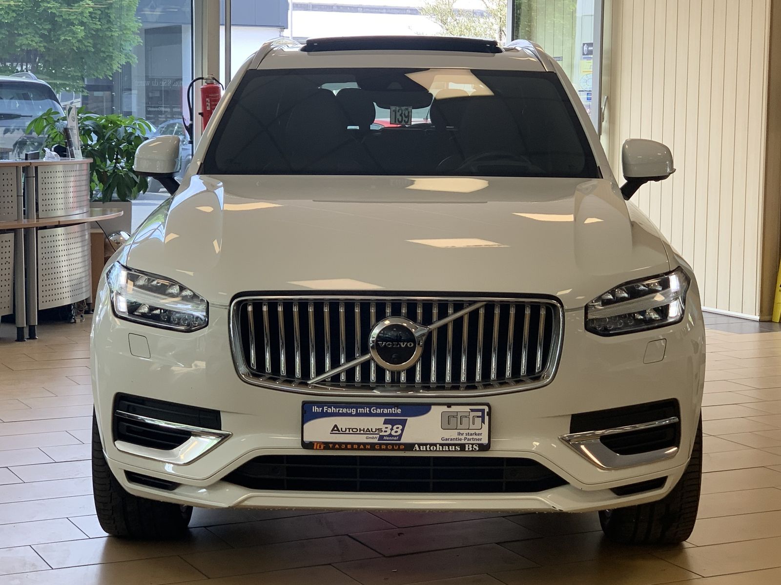 Volvo XC90 Inscription*T8*Pano*AWD*AHK*360*H/K*HUD*ACC imagem 2
